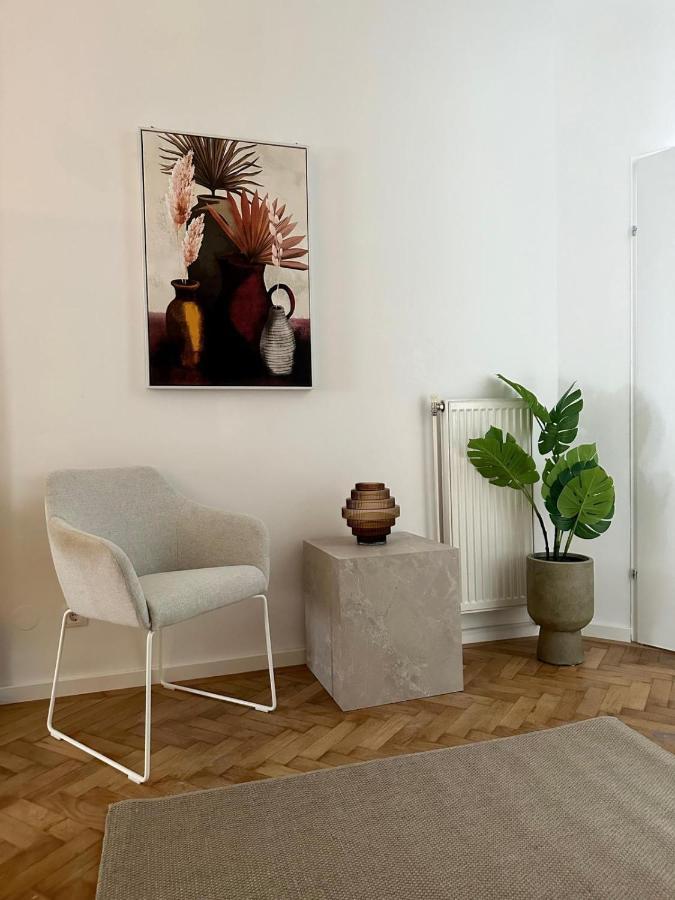 Designer Apartment Near Main Station Vienna Exterior photo